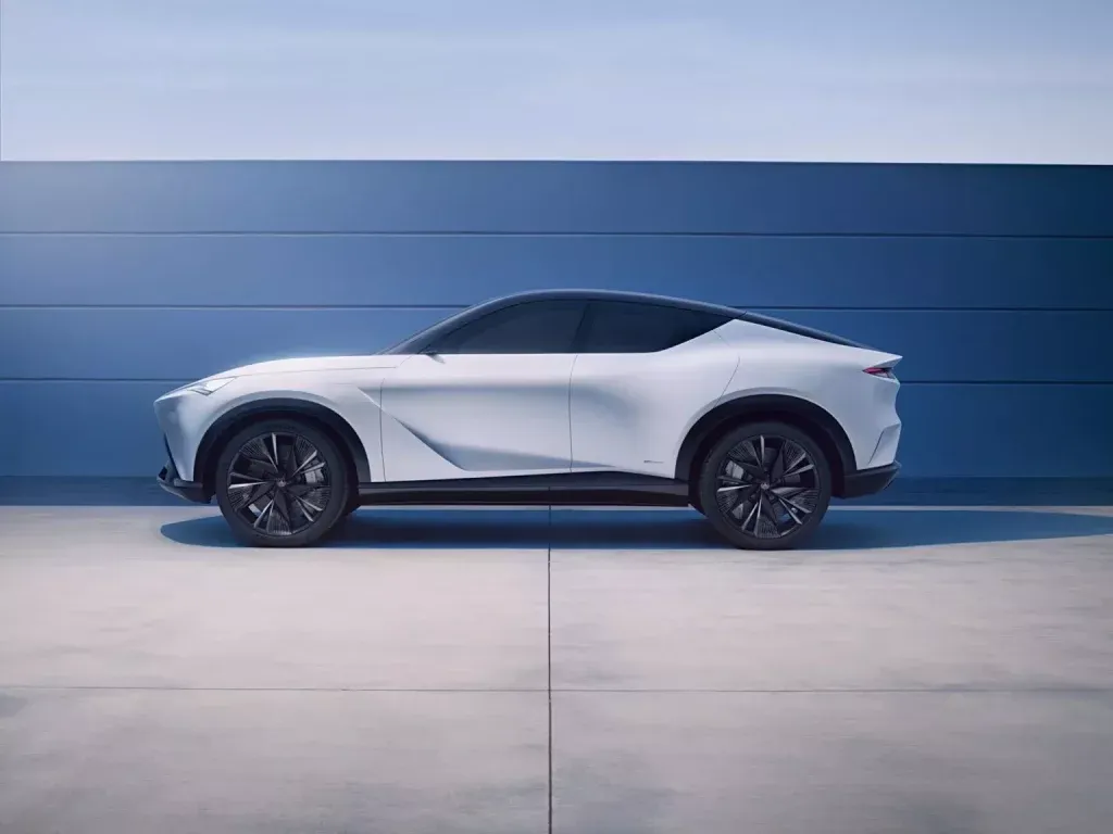 Acura Reconsidera su Futuro Eléctrico