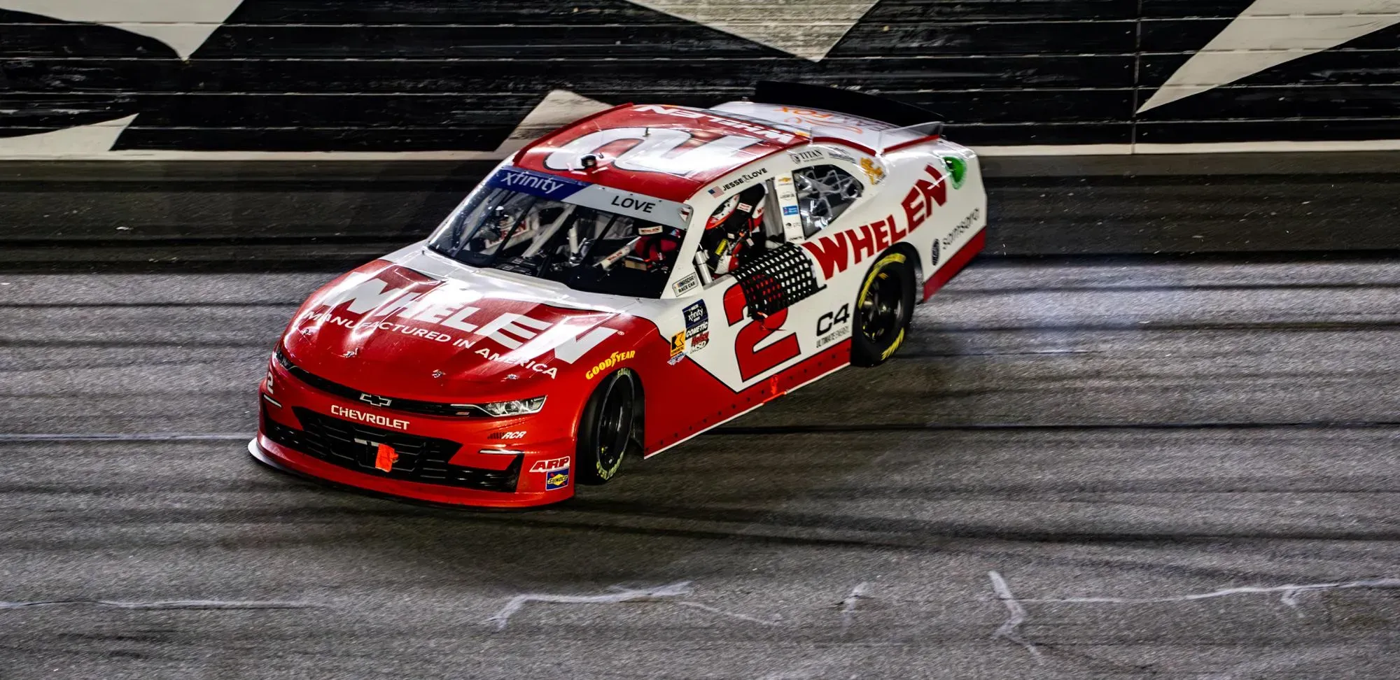 Jesse Love gana la Xfinity Series en Daytona 2025