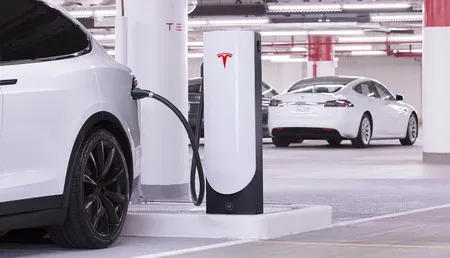 El Reto a la Red de Carga de Tesla