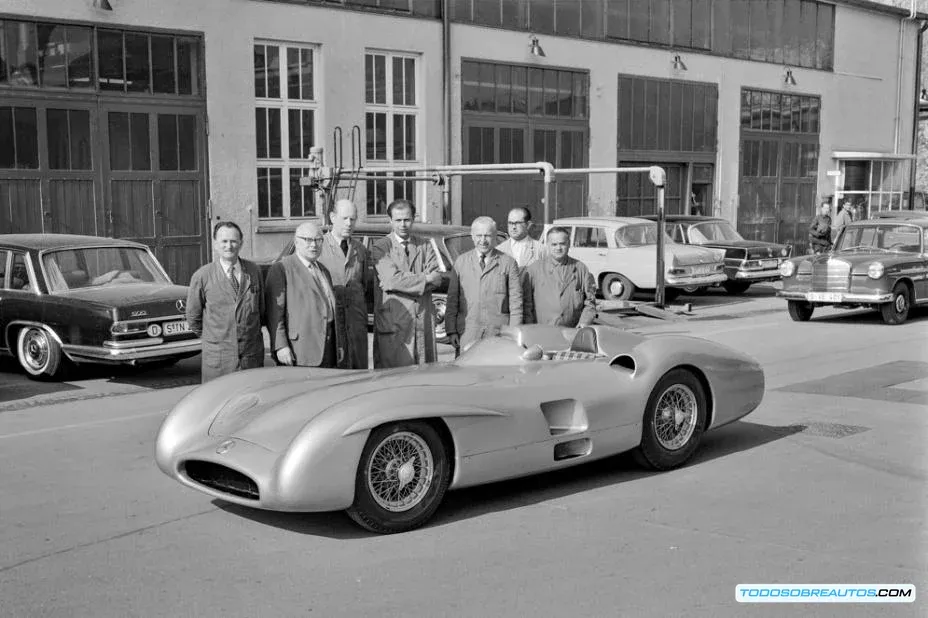 Imagen del Museo del Indianapolis Motor Speedway o una imagen que represente el impacto financiero de la venta.