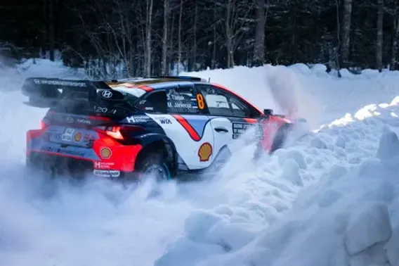 Victoria de Hyundai Motorsport con Thierry Neuville en el Rally de Suecia 2025