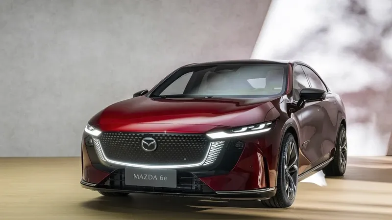 Mazda Inyecta 5 Mil Millones de Baht en Tailandia