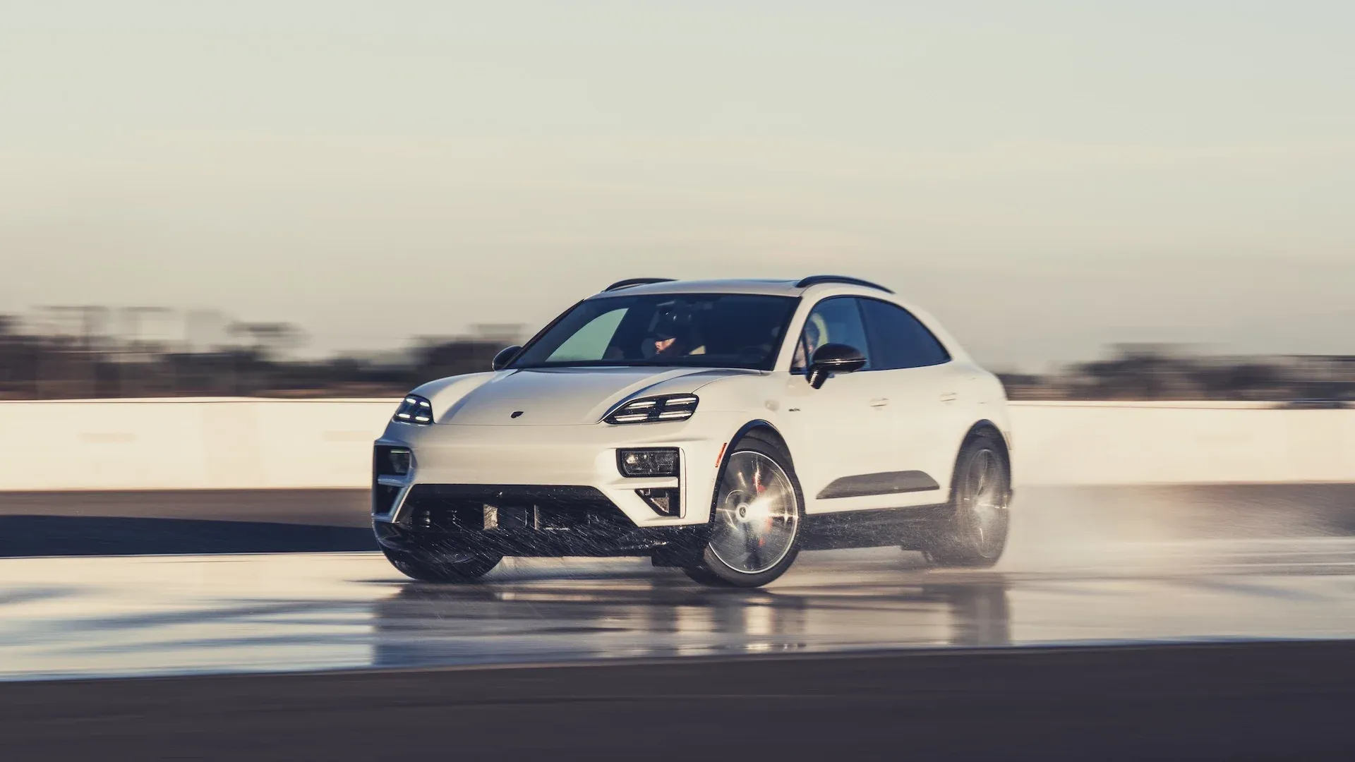 Nuevo Porsche Macan Electric Llega a los Porsche Experience Centers