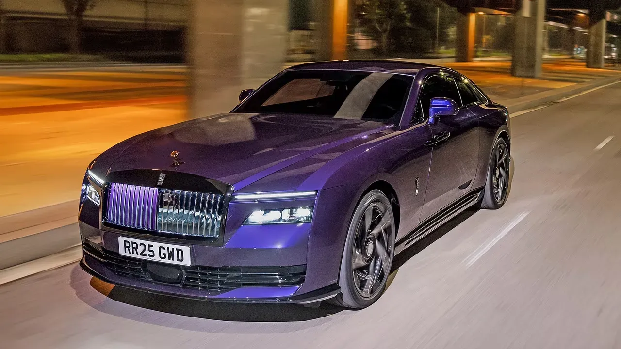 Rolls-Royce Black Badge Spectre