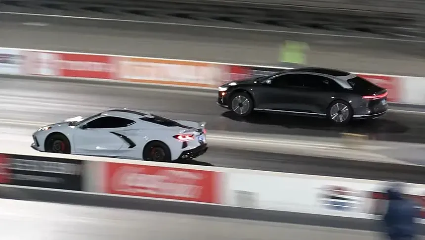 Corvette ICE vs. EV