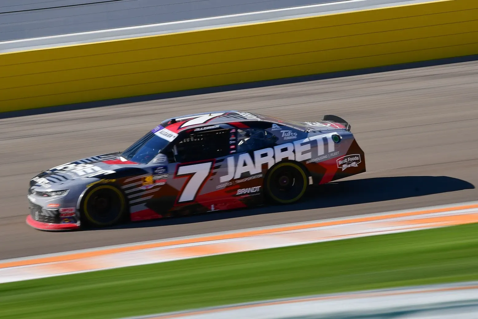 Justin Allgaier Domina Las Vegas