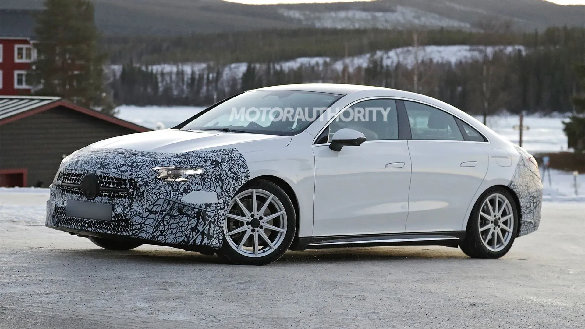 Mercedes-Benz CLA-Class Híbrido 2026