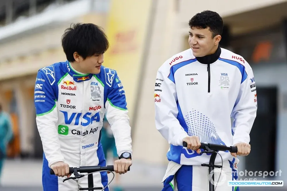 Isack Hadjar y Yuki Tsunoda en Racing Bulls.