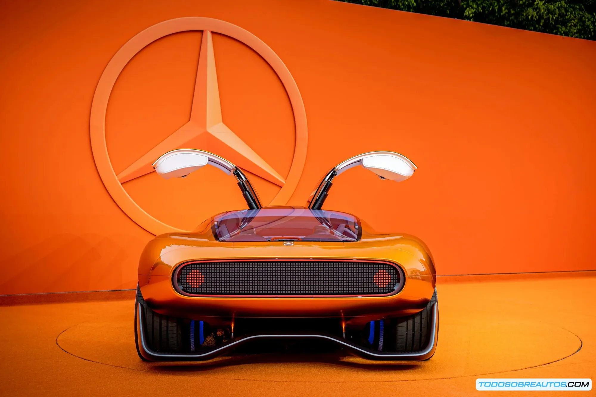 Imagen que muestra el diseño exterior del AMG EV Supercar Concept.