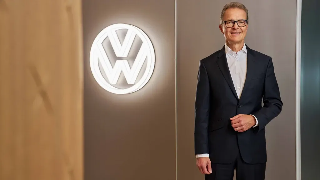  CEO de VW Critica el Uso de Nombres Clásicos