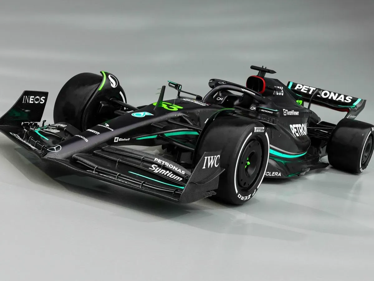 Mercedes F1 apuesta por el futuro