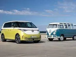 VW Bus Cumple 75 Años