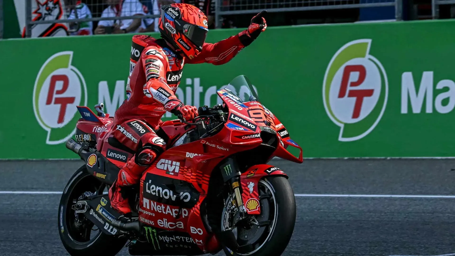 Marc Márquez Domina en Tailandia