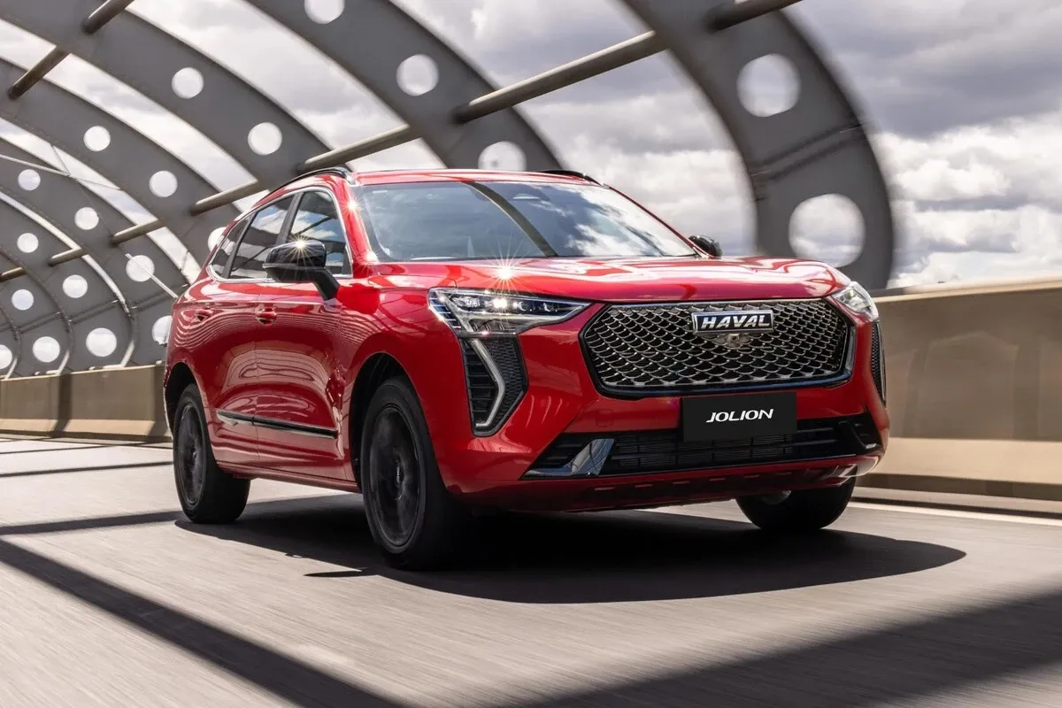 Haval Jolion 2024: La SUV china que desafía al mercado con su diseño y tecnología híbrida