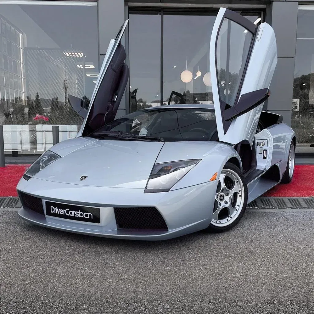 ¡La Lamborghini Murciélago Que No Puedes Perderte!