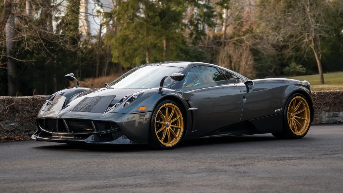 ¡Pagani Huayra Tempesta 2014: La obra maestra italiana con un toque de locura! 🏎️