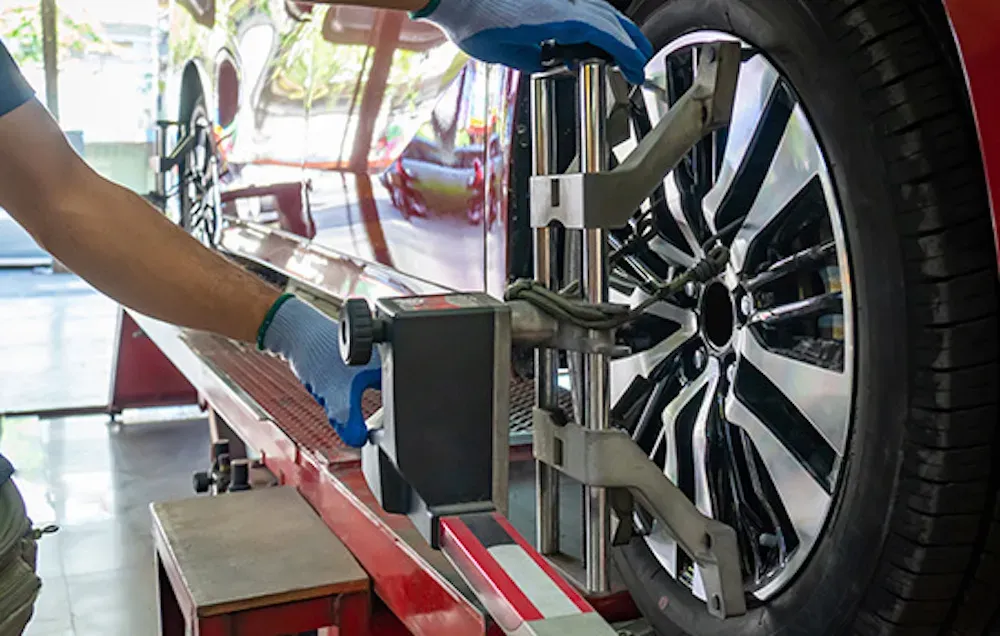 🔥 Domina el Camino: Descubre Para Qué Sirve la Alineación de un Auto 🚗💨