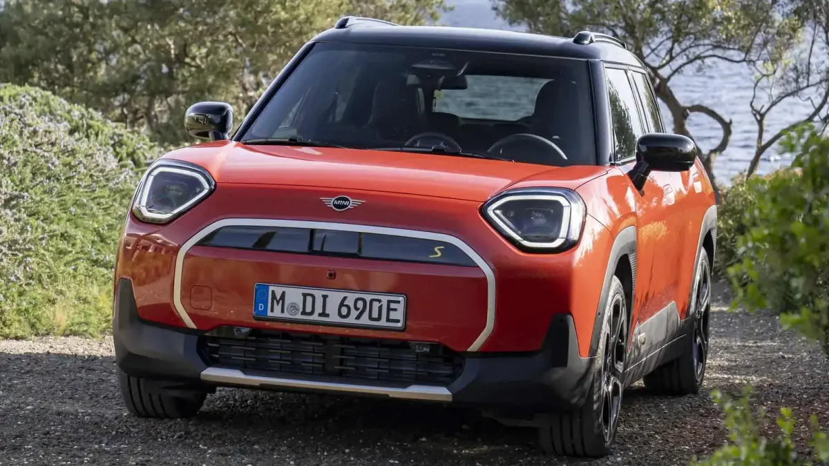 ¿Un MINI eléctrico con alma de SUV? 🚗⚡️ ¡Conoce al MINI Aceman!