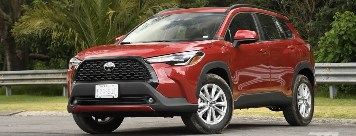 Toyota Corolla Cross Híbrida: Potencia y Eficiencia con Sacrificios