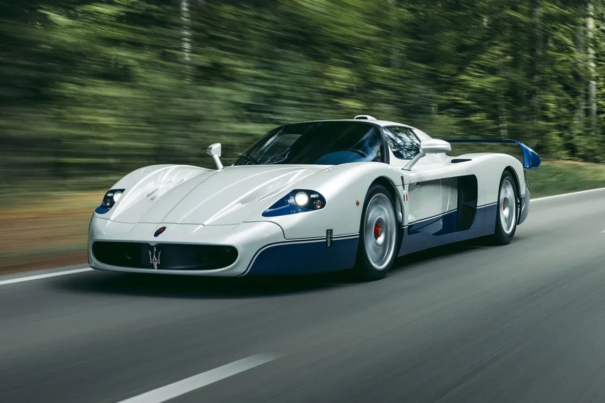 Maserati MC12: ¿Un Enzo en Piel de Lobo?