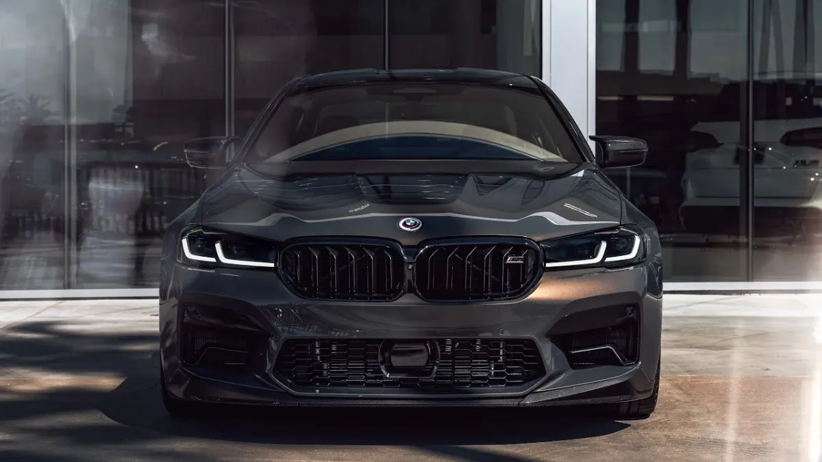 ¡BMW M5 F90: El Sedán que desafía las Leyendas! 🤯