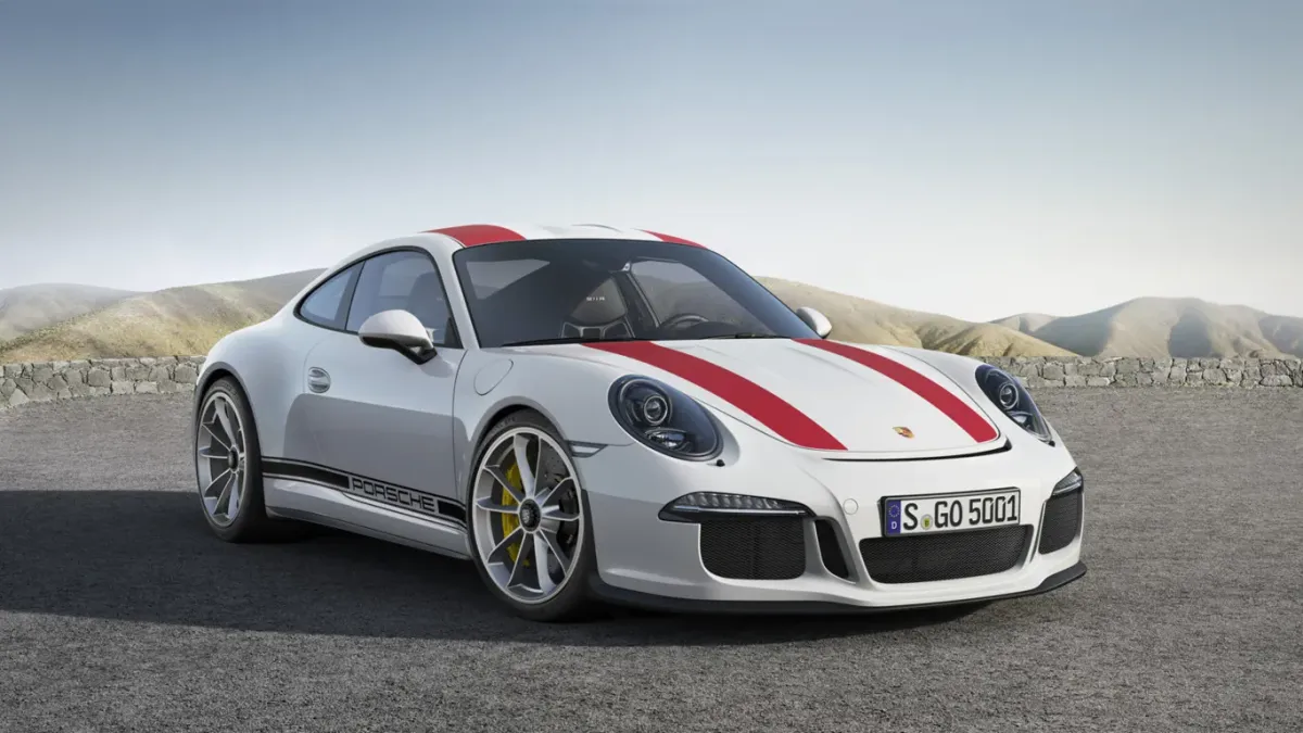 El Porsche 911 R: ¿El auto de ensueño o un capricho? 🤔