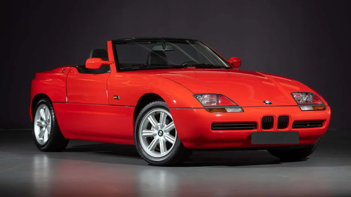 ¡El BMW Z1: Un Roadster con un Toque de Loco! 🤪