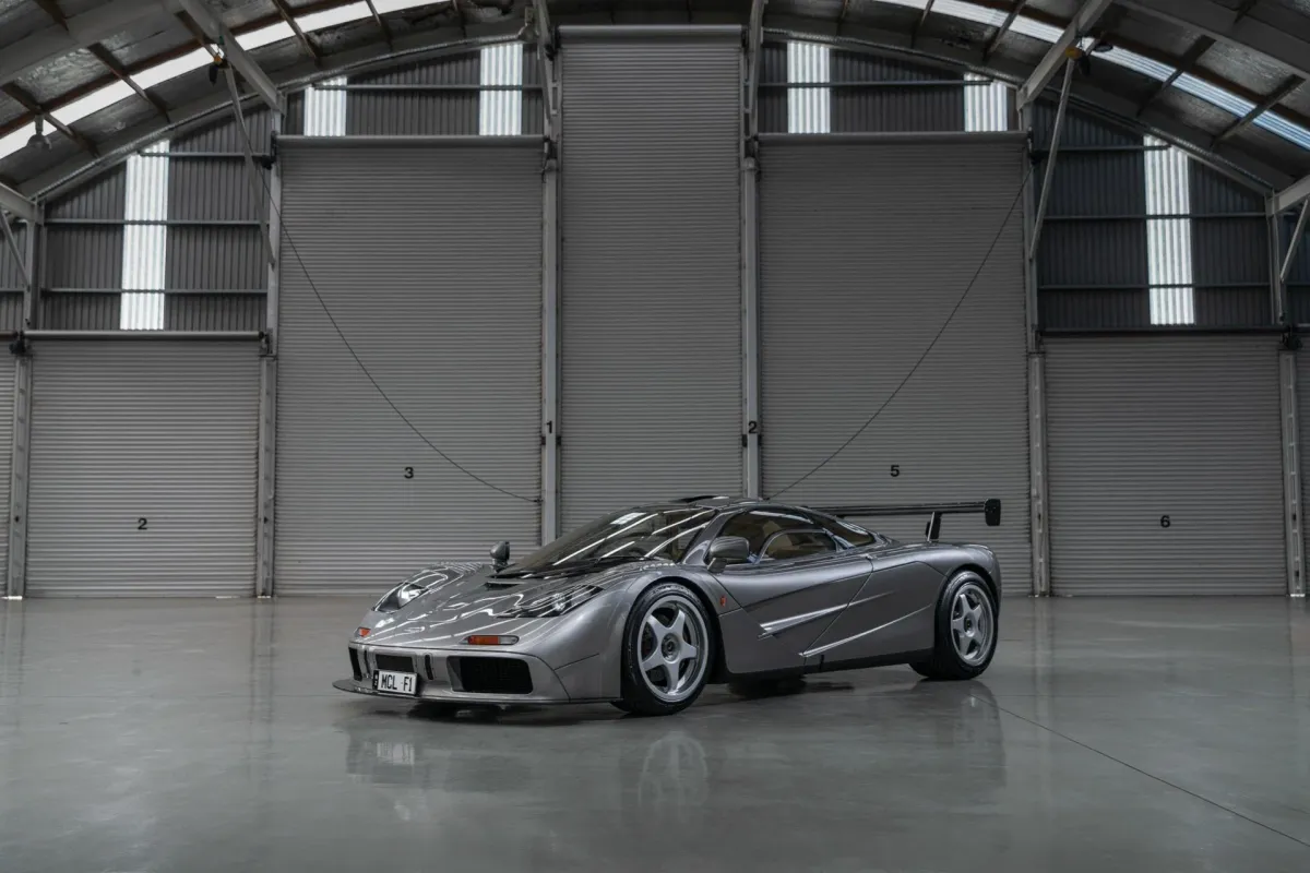 McLaren F1: El Auto Que Dominó el Mundo, ¡Y Todavía Lo Hace! 🤯