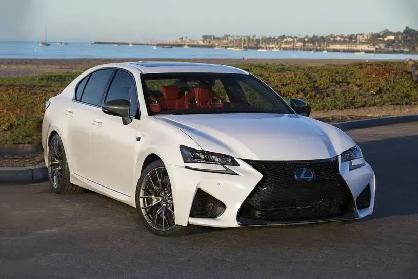 ¡No compres un Lexus GSF nuevo! Pero sí uno usado 🤔