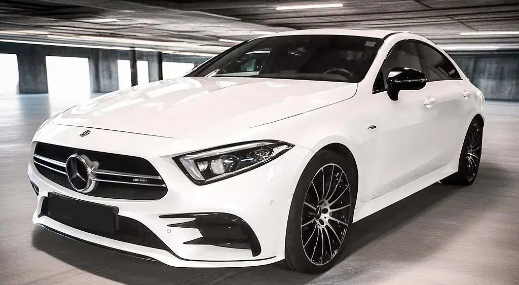 ¡El Mercedes-Benz CLS 2019: ¿Un Sedán Coupé que aún tiene sentido? 🤔