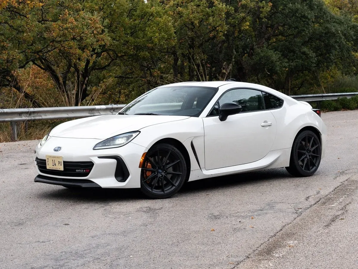 ¡Subaru BRZ TS: El Sueño del BRZ STI, ¿Pero a Medio Camino?! 🤯