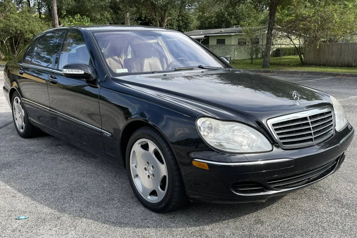 El Mercedes-Benz S600 (W220) ¿El peor S-Class de la historia?