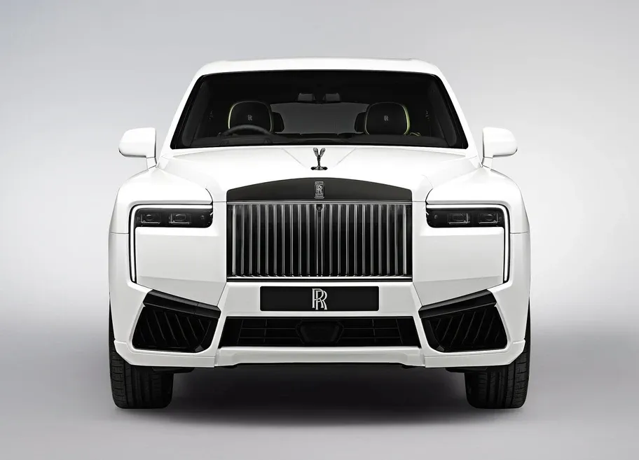 ¡Rolls-Royce Cullinan: La SUV de Lujo Más Exclusiva del Mundo! 👑