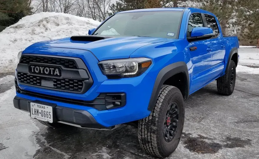 ¡Tacoma TRD Pro 2019: Una mezcla de lo antiguo y lo nuevo! 🤔