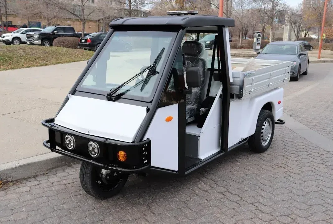 El Go 4 Interceptor 2: Una mirada al auto del "Meter Maid"