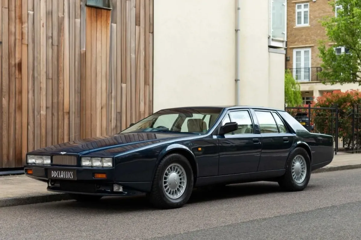 ¡El Aston Martin Lagonda: El Auto Más Raro que Jamás Existió!  🤯