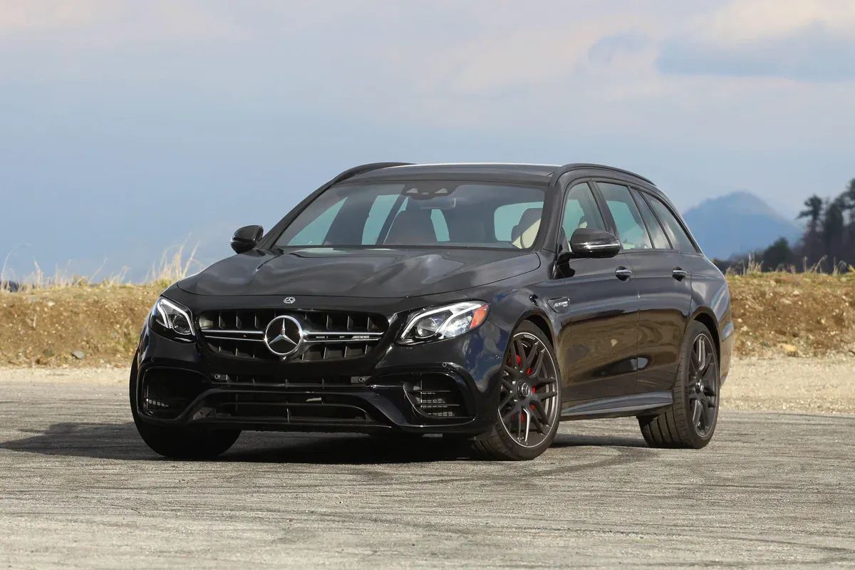 ¡El Mercedes-AMG E63 S Wagon: Una Bestia Familiar! 🤯