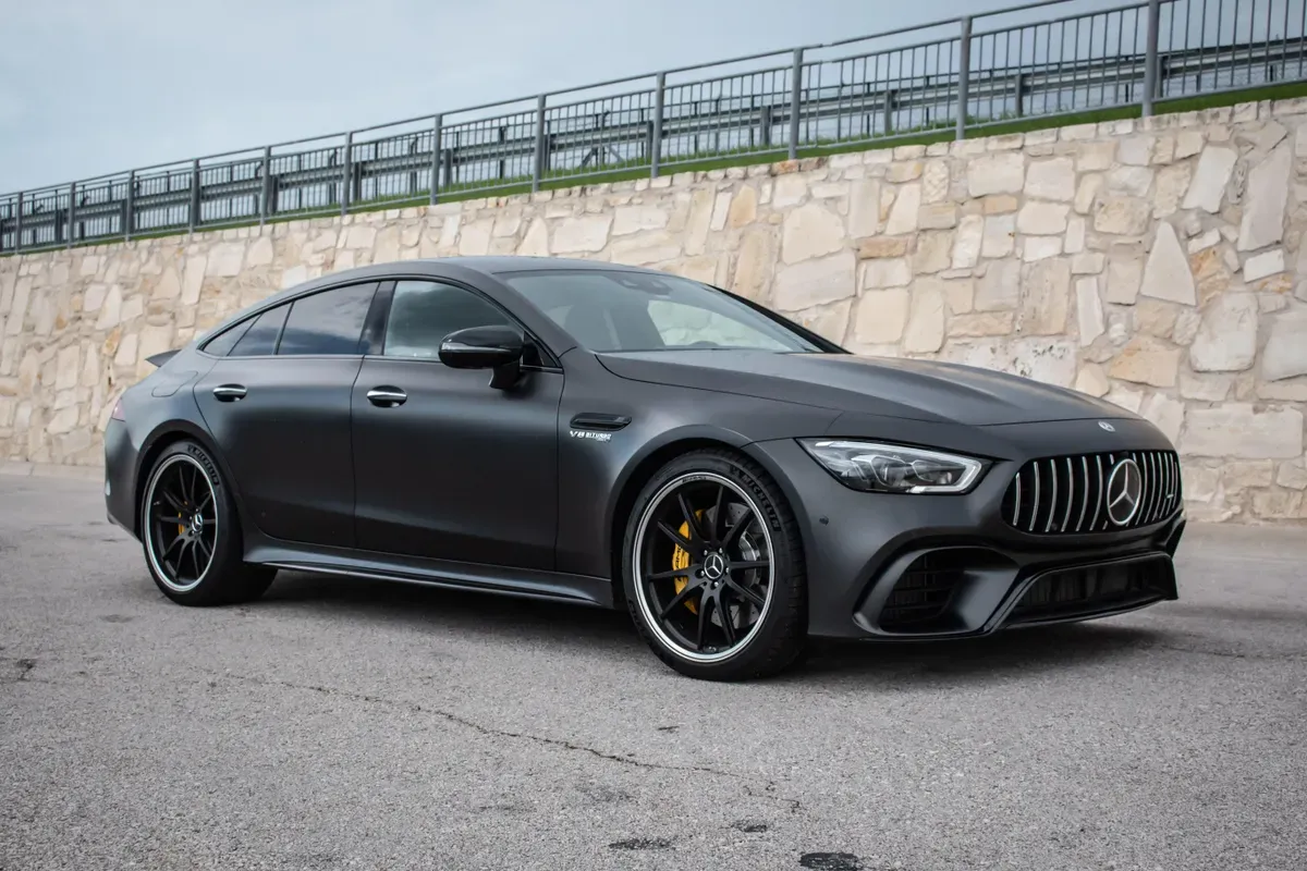 ¡Mercedes-AMG GT 4-Door: Un deportivo para la vida real! ¿Es realmente un GT? 🤔