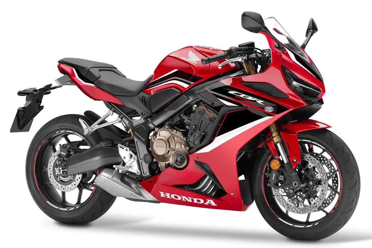 ¡Honda CBR 650R: El equilibrio perfecto para la aventura! 🏍️💨