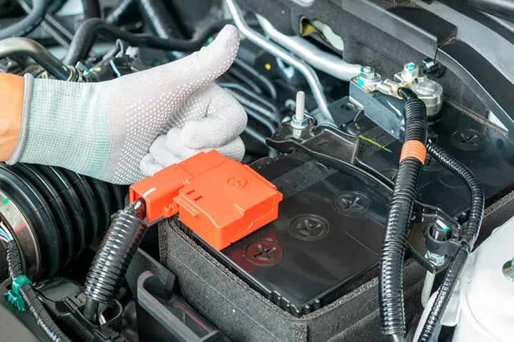 Guía para Manejar un Auto sin Batería: Lo que Necesitas Saber