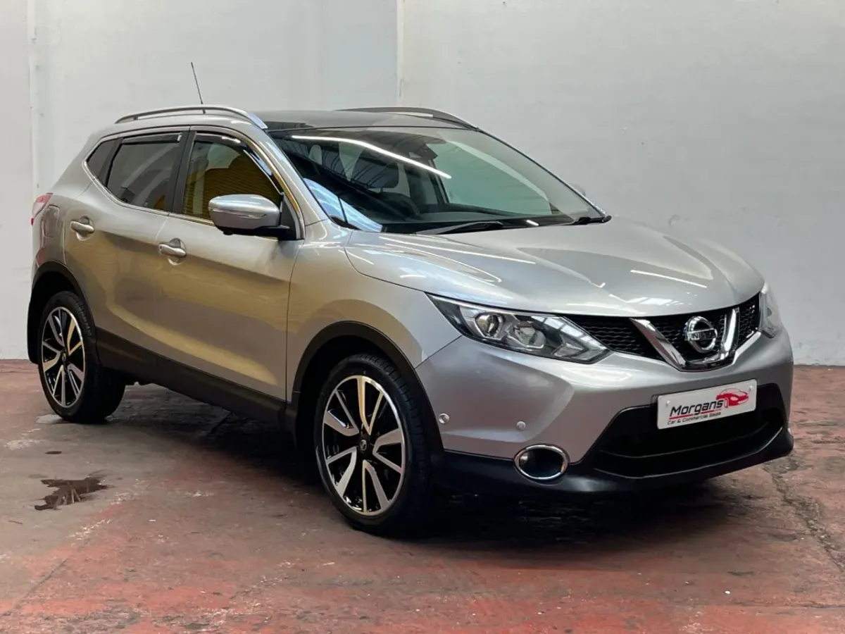 ¡El Nissan Qashqai 2014: Un SUV que lo tiene todo! 🚗🏆