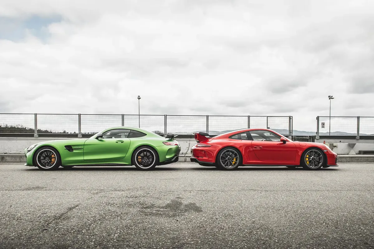 ¡El Mercedes-AMG GT R: ¿Un Rival para el Porsche 911 GT3? 🤯