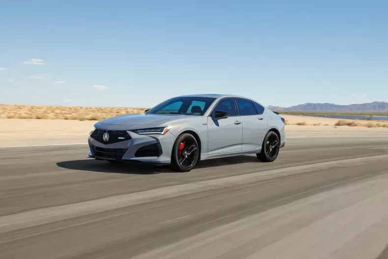 Acura TLX 2024: El Sedán Deportivo de Lujo - Elegancia y Performance