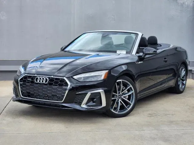 Audi A5 Cabriolet 2024: Descapotable de Lujo con Rendimiento Impresionante 🏎️☀️