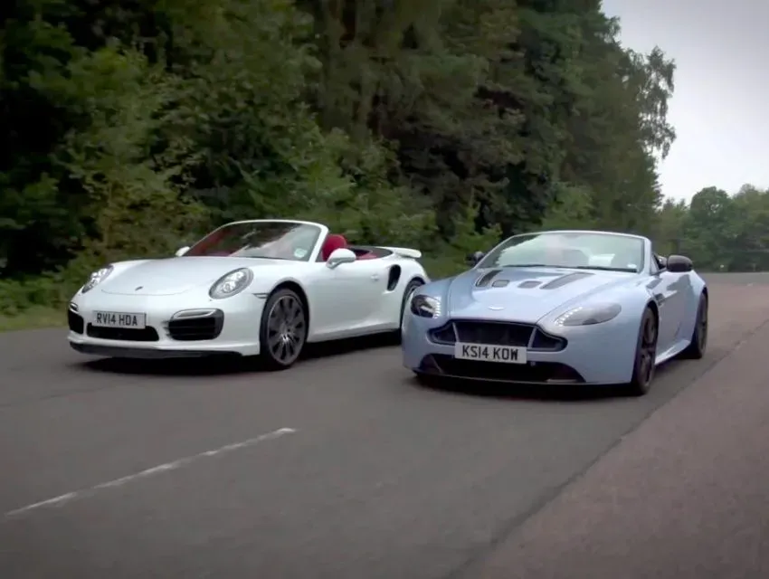 ¡Rugiente motor y emociones al descubierto! Aston Martin Vantage S Roadster vs Porsche 911 Turbo S Cabriolet 🏎️💨