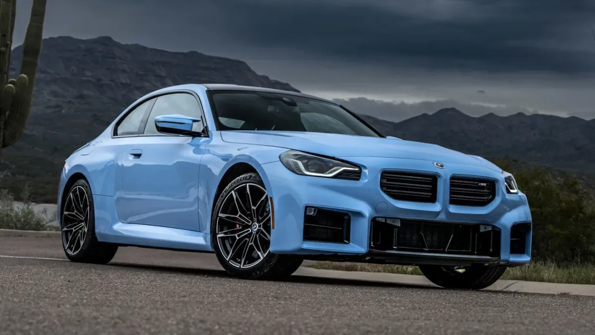 ¡El BMW M2 2023: ¿El regreso del rey de los deportivos compactos? 👑 🏎️💨