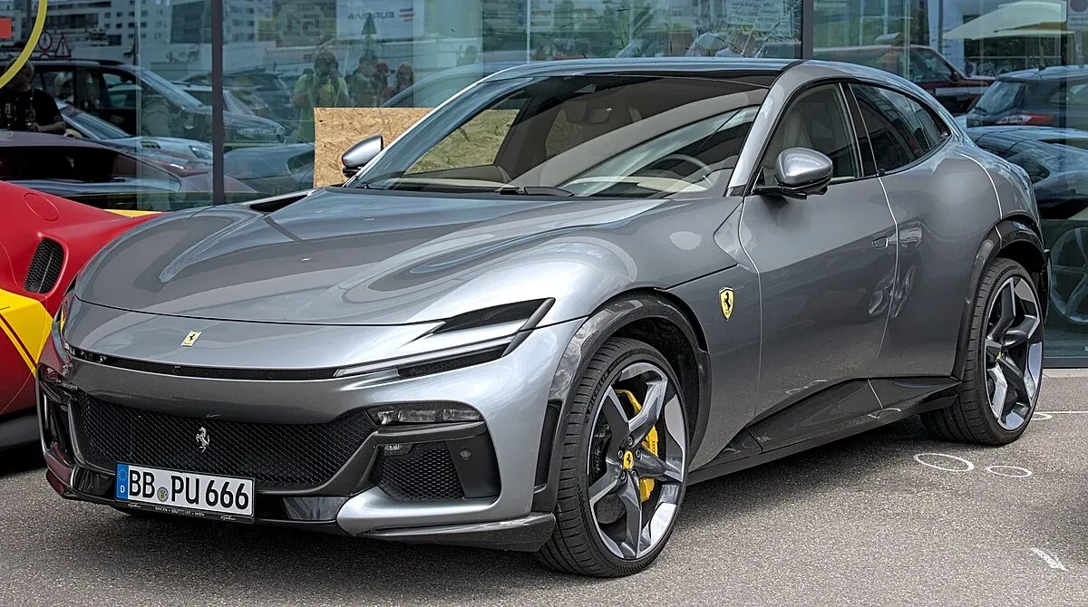 ¡Ferrari Purosangue: El SUV que te dejará sin aliento! 🏎️💨