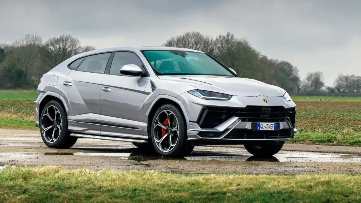 Lamborghini Urus S: ¿Mejor que el Urus? ¡Análisis a Fondo!