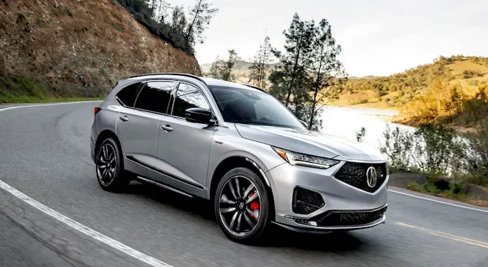 Acura MDX 2024: El SUV Familiar de Lujo con 3 Filas de Asientos - Espacio y Confort