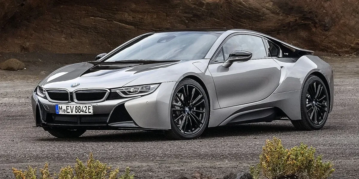 El BMW i8: ¿Un Deportivo Eléctrico que Vale la Pena? 🤔